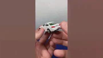 UNI-FORTUNE - BMW M5 (Escala 1:64)
