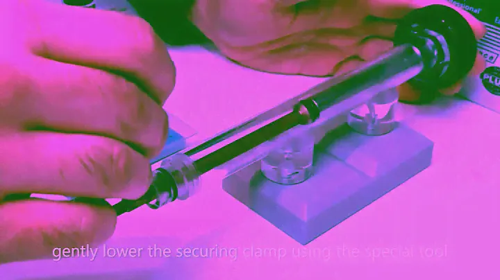 TEM: CM200 & Tecnai G2 20 – How to load a specimen into the single tilt holder